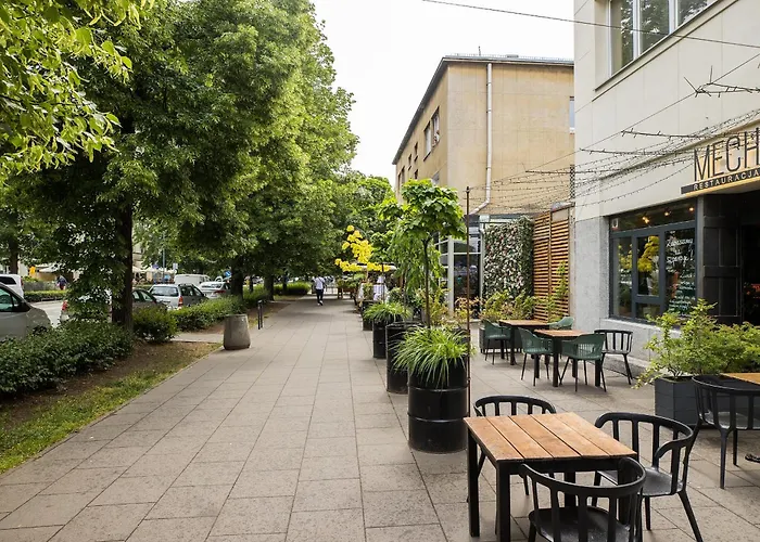 Shortstaypoland National Stadium